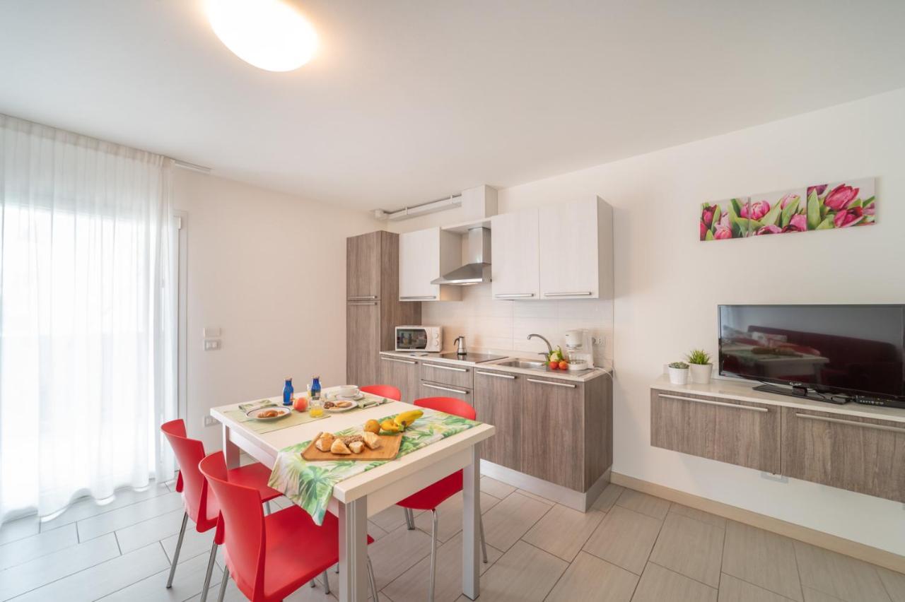 Apartmán Residenza Monica Lignano Sabbiadoro Exteriér fotografie