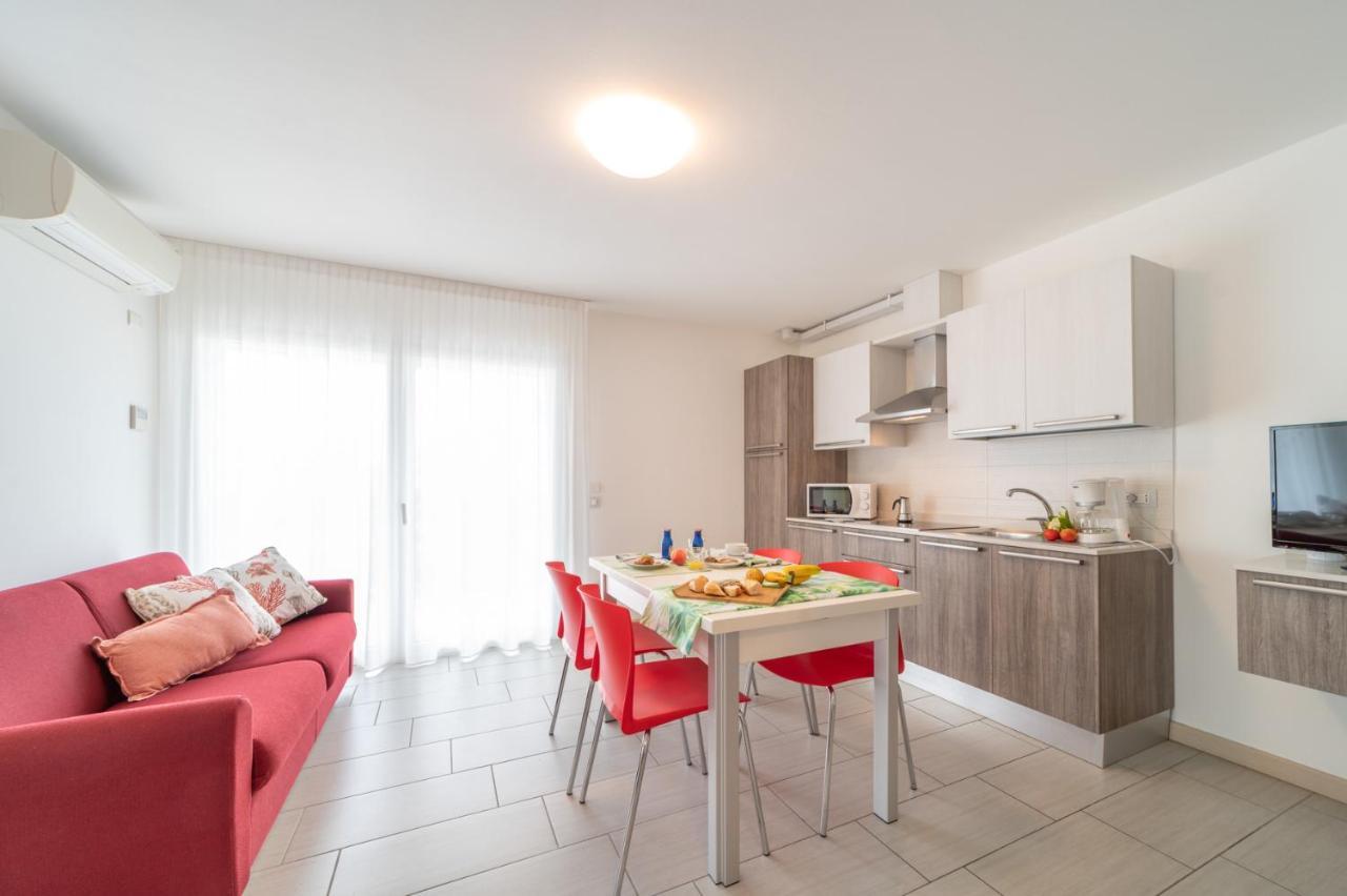 Apartmán Residenza Monica Lignano Sabbiadoro Exteriér fotografie