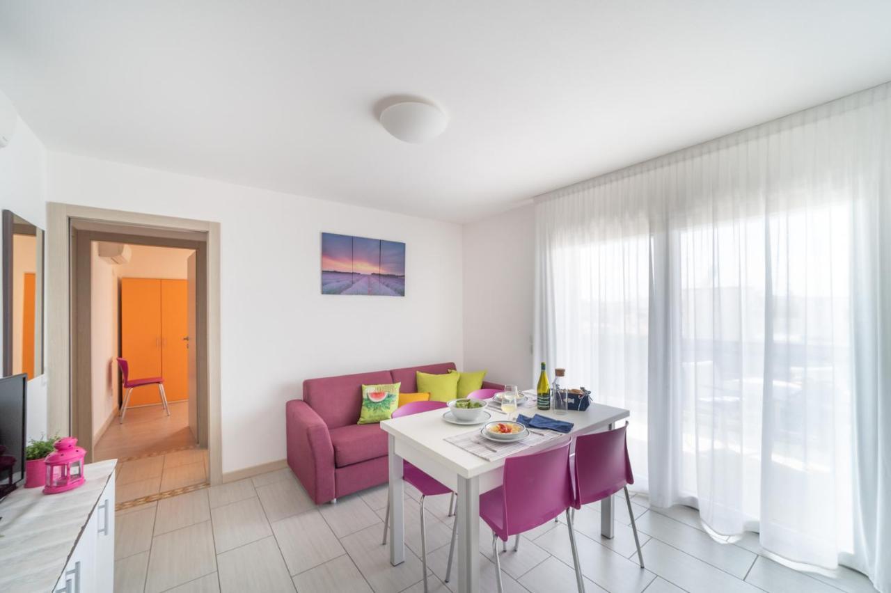 Apartmán Residenza Monica Lignano Sabbiadoro Exteriér fotografie