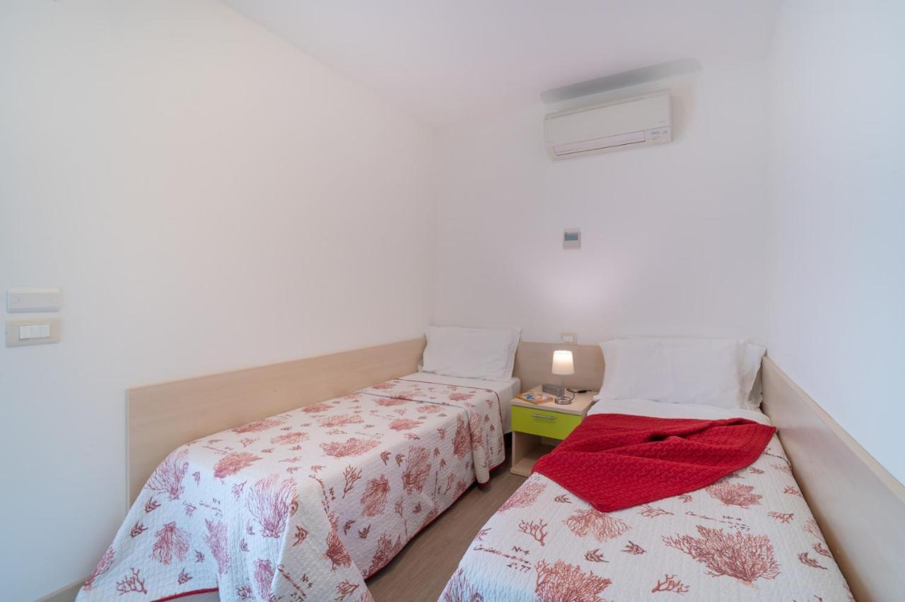 Apartmán Residenza Monica Lignano Sabbiadoro Exteriér fotografie