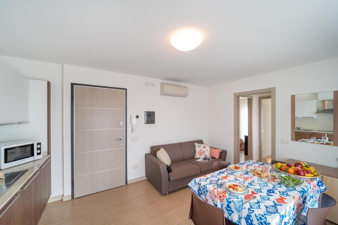 Apartmán Residenza Monica Lignano Sabbiadoro Exteriér fotografie
