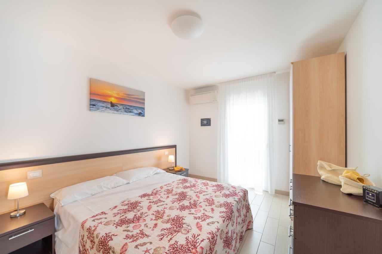 Apartmán Residenza Monica Lignano Sabbiadoro Exteriér fotografie