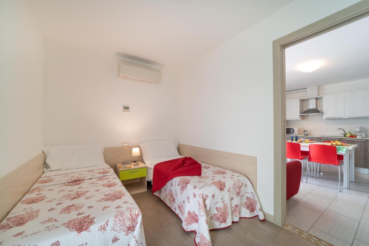 Apartmán Residenza Monica Lignano Sabbiadoro Exteriér fotografie
