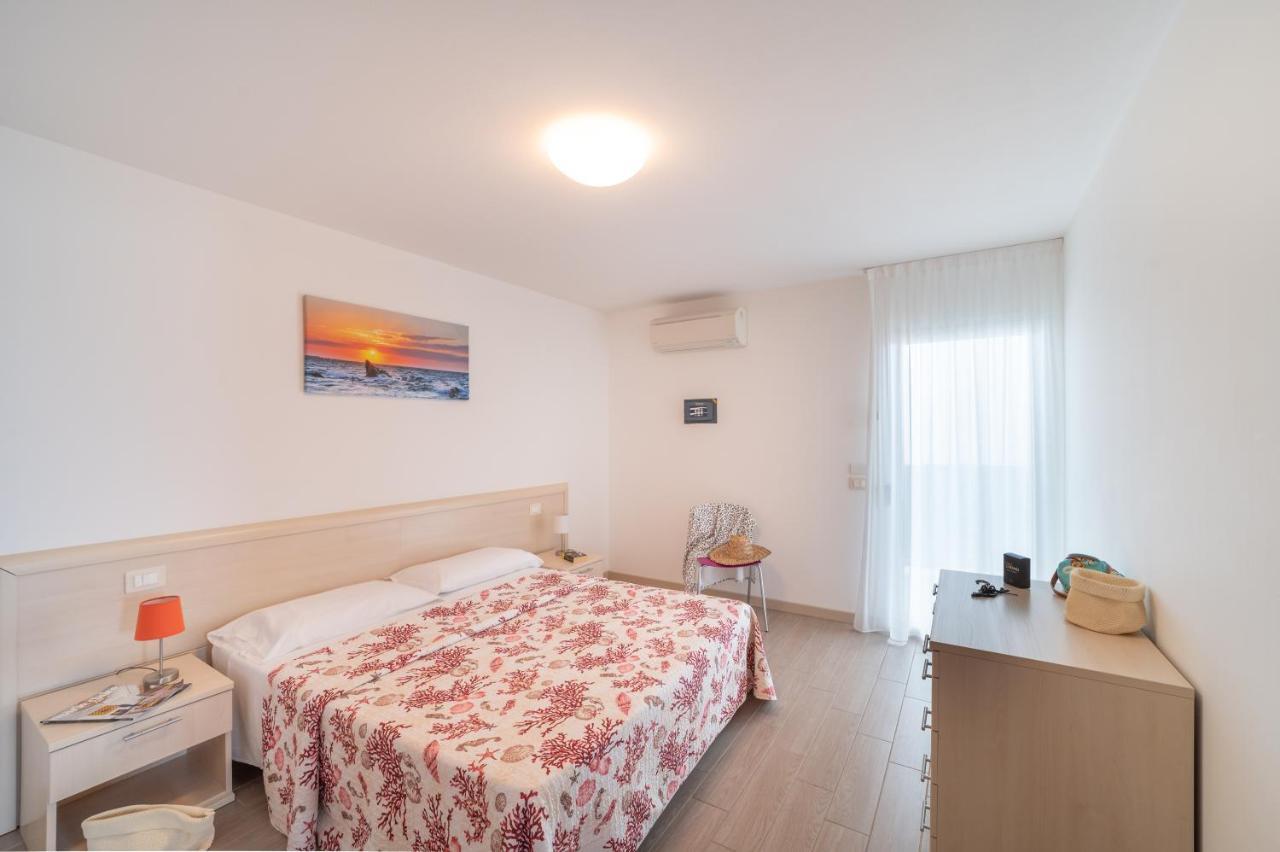 Apartmán Residenza Monica Lignano Sabbiadoro Exteriér fotografie