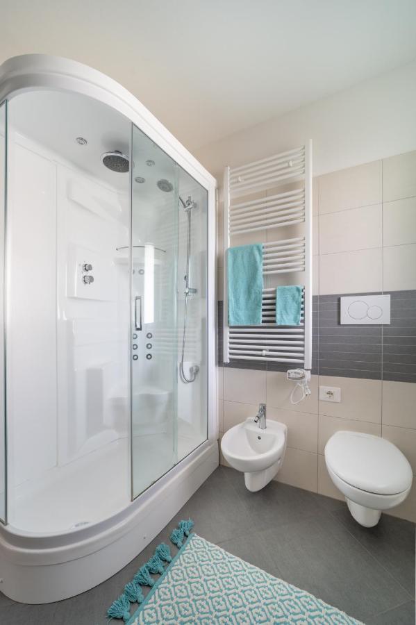 Apartmán Residenza Monica Lignano Sabbiadoro Exteriér fotografie