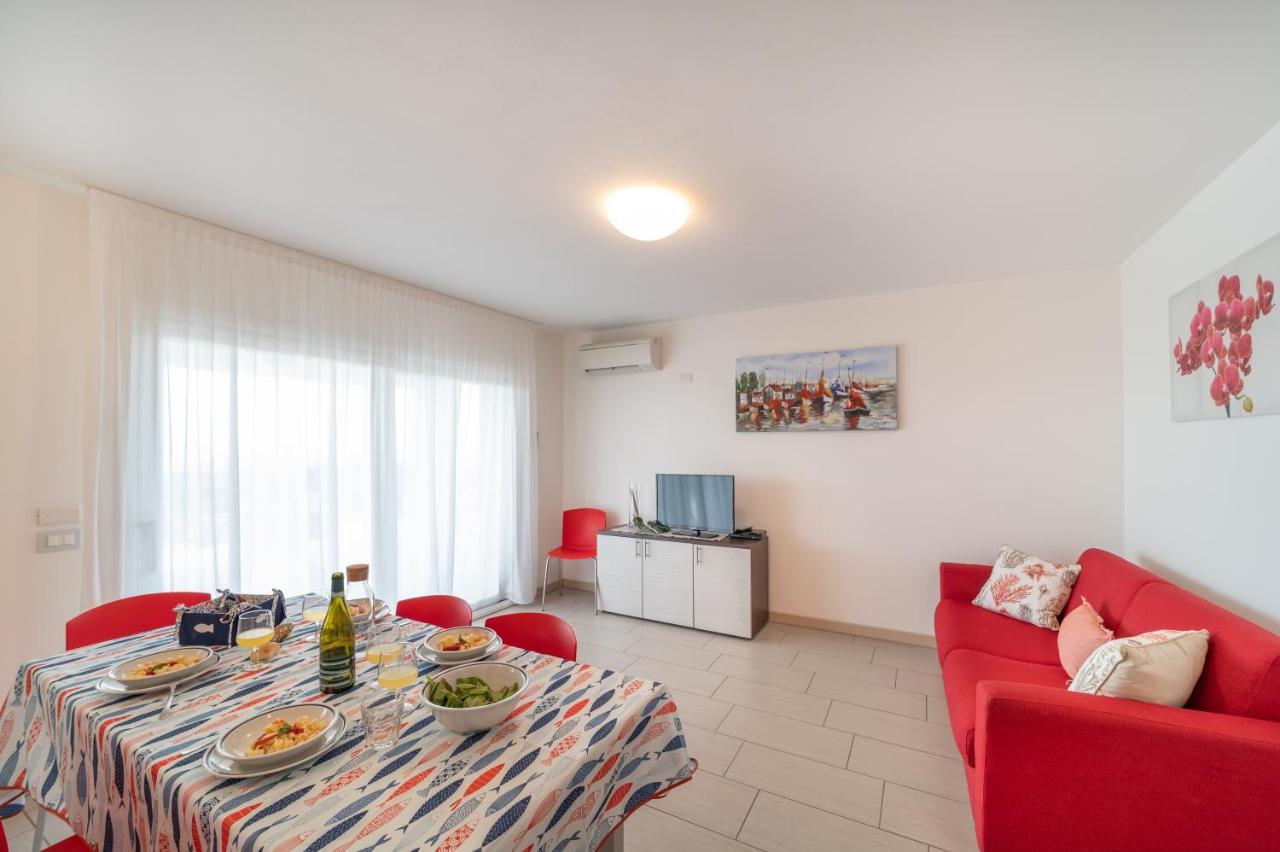Apartmán Residenza Monica Lignano Sabbiadoro Exteriér fotografie